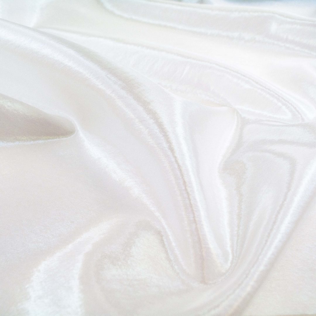 モルフォホワイトオーガンザ | SUNCRONA Japan-Artisan Fabrics